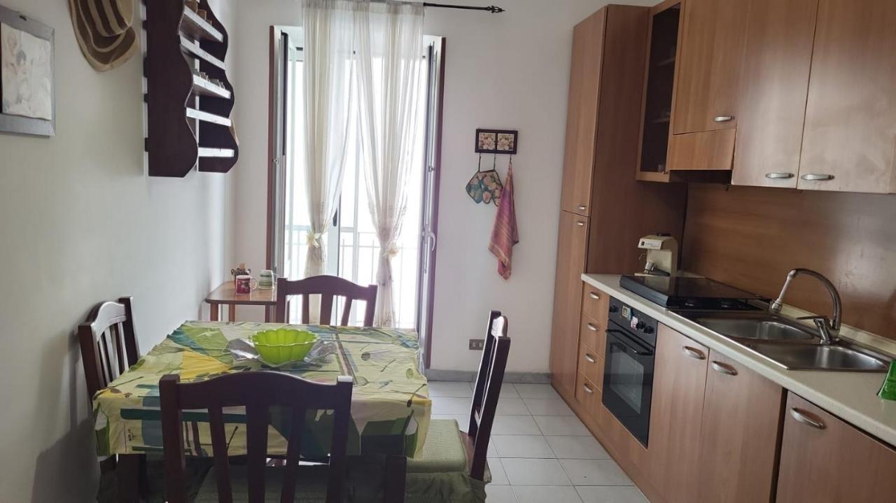 Casa Bea Apartment Таранто Екстериор снимка
